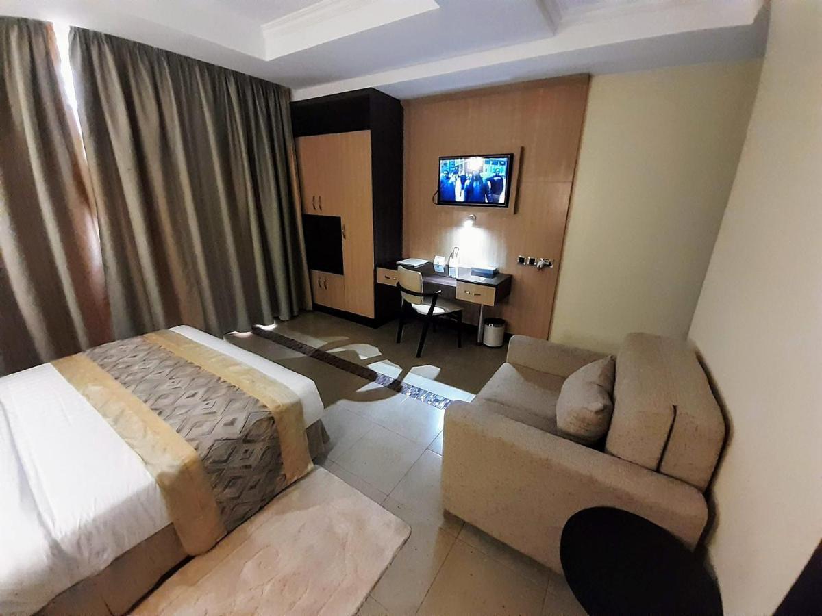 Elysian Resort Gathanga エクステリア 写真